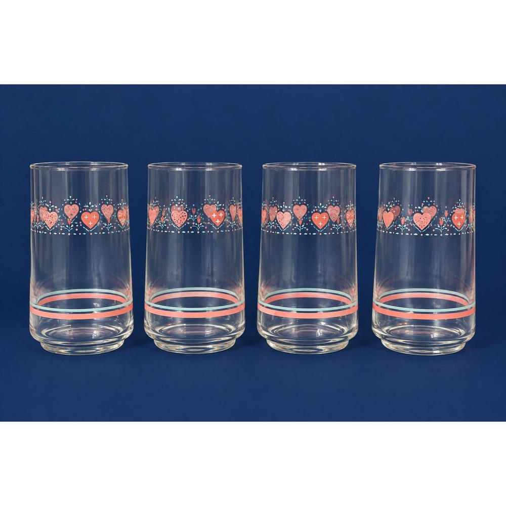 VTG 1980s Corelle Forever Young 10 Ounce Tumblers Glasses, Set of 4, Pink Hearts